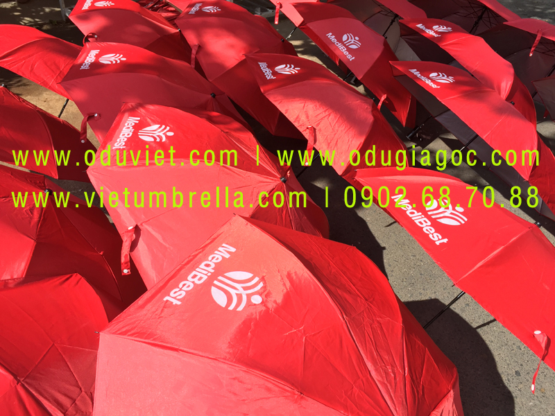 xưởng sản xuất ô dù cầm tay in logo quảng cáo